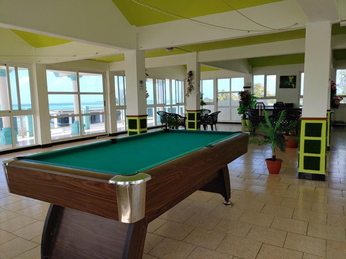 Orient Guesthouse Auberge Mahébourg Dış mekan fotoğraf